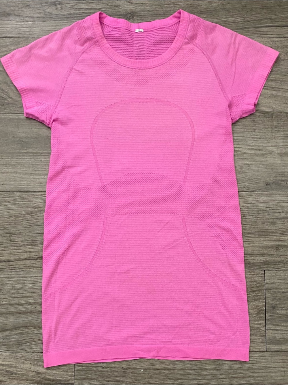 lululemon athletica Pink Short Sleeve Seamless Tee